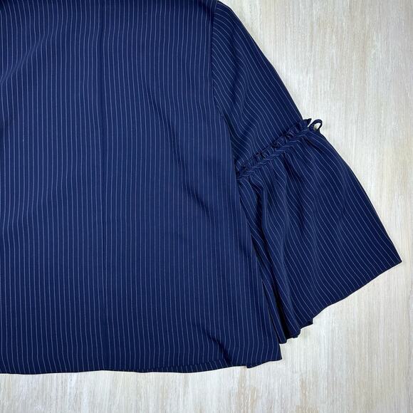 Lane Bryant Navy Key Hole Pin Stripe Bell Sleeve Print Long Sleeve Blouse 14/16 - Picture 3 of 14
